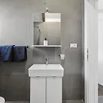 Beautiful In With Kitchen