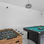 Beautiful In With Kitchen *