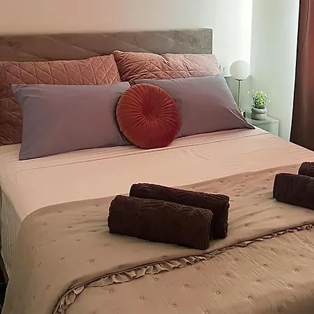 Beautiful In Skradin With Kitchen Feriehus *