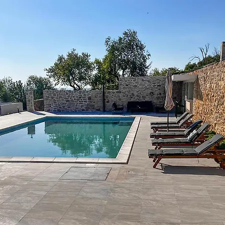Beautiful In Skradin With Kitchen Holiday home *