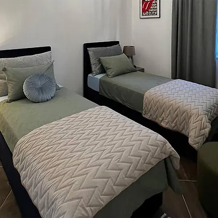 Holiday home Pet Friendly In Skradin