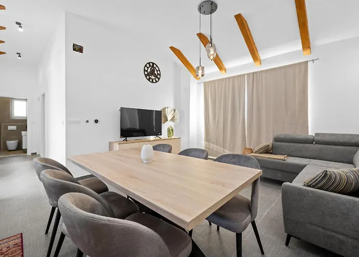 Beautiful In With Kitchen Vakantiehuis