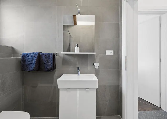 Beautiful In With Kitchen