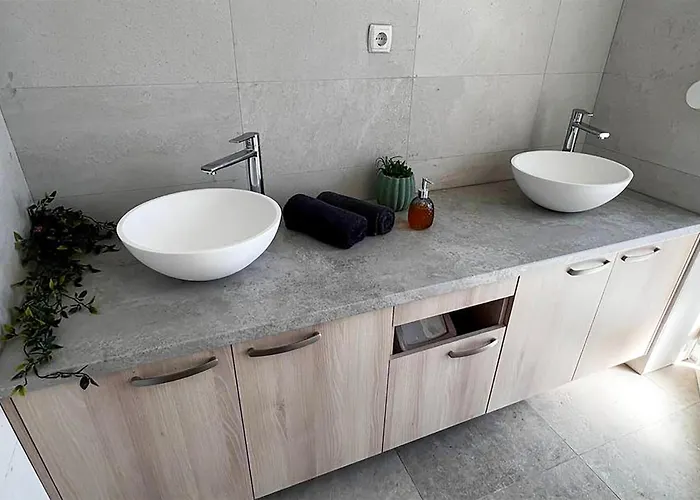 Beautiful In With Kitchen * Skradin