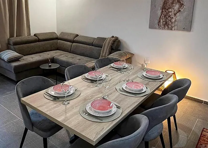 Vakantiehuis Beautiful In With Kitchen